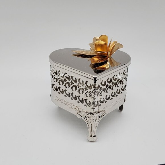 Silver Plated Heart Shaped Trinket Jewelry Box Filigree Brass Rose Lid VTG - Picture 2 of 9